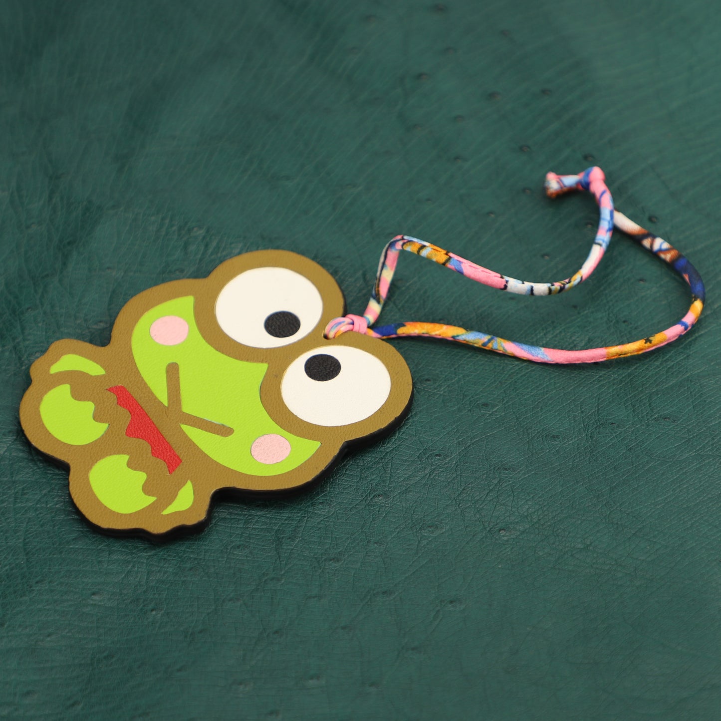 Frog-shaped Bag Charm, Genuine Leather Accessory, Cute and Versatile