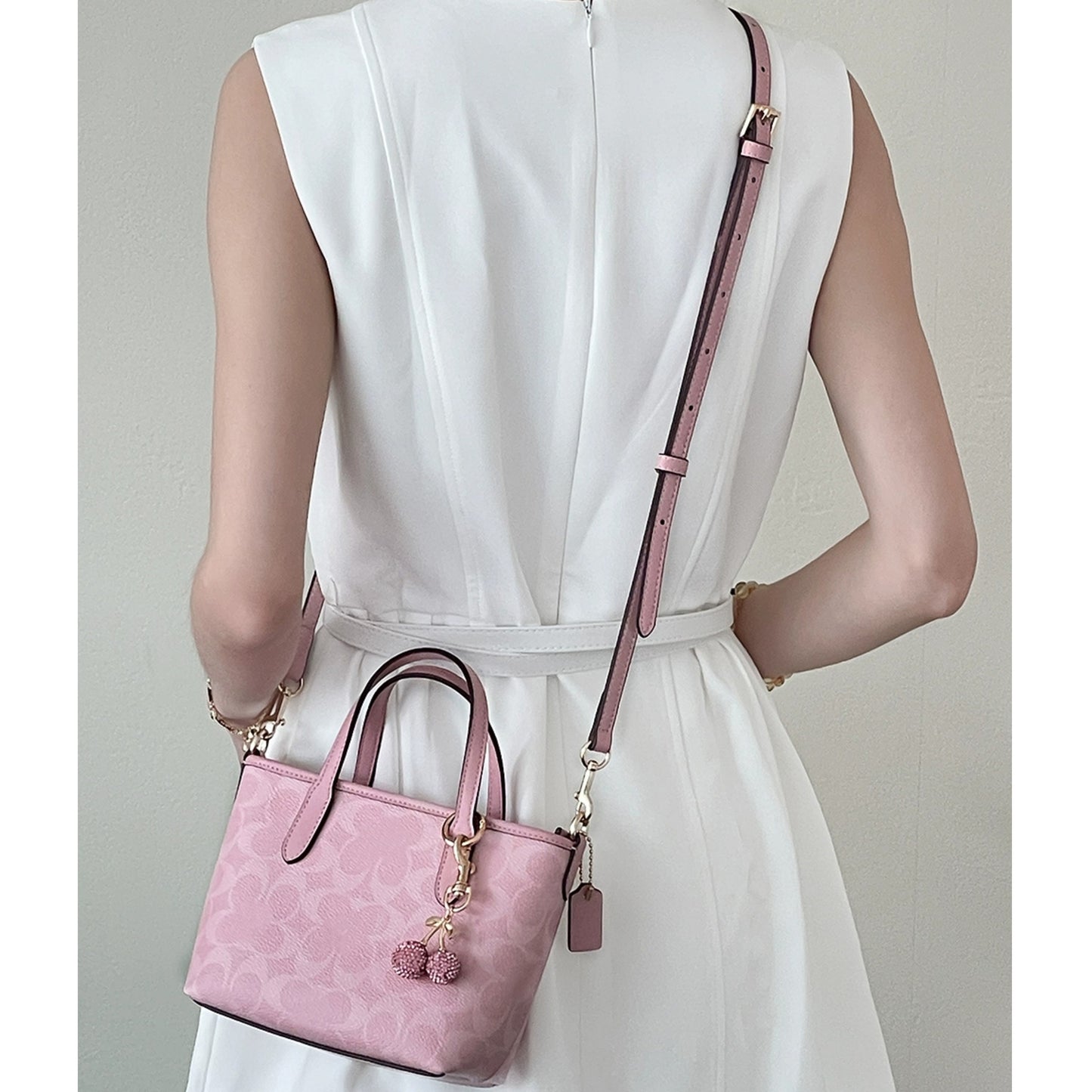 Pink Genuine Leather Adjustable Crossbody Strap & Diamond-Encrusted Fruit Charm – Bag Transformation Accessories for Women, Customizable Replacement Strap and Decorative Keychain