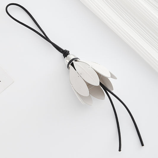 Handcrafted Leather Feather-Shaped Pendant Charm – Premium Fashion Bag Accessory for Women