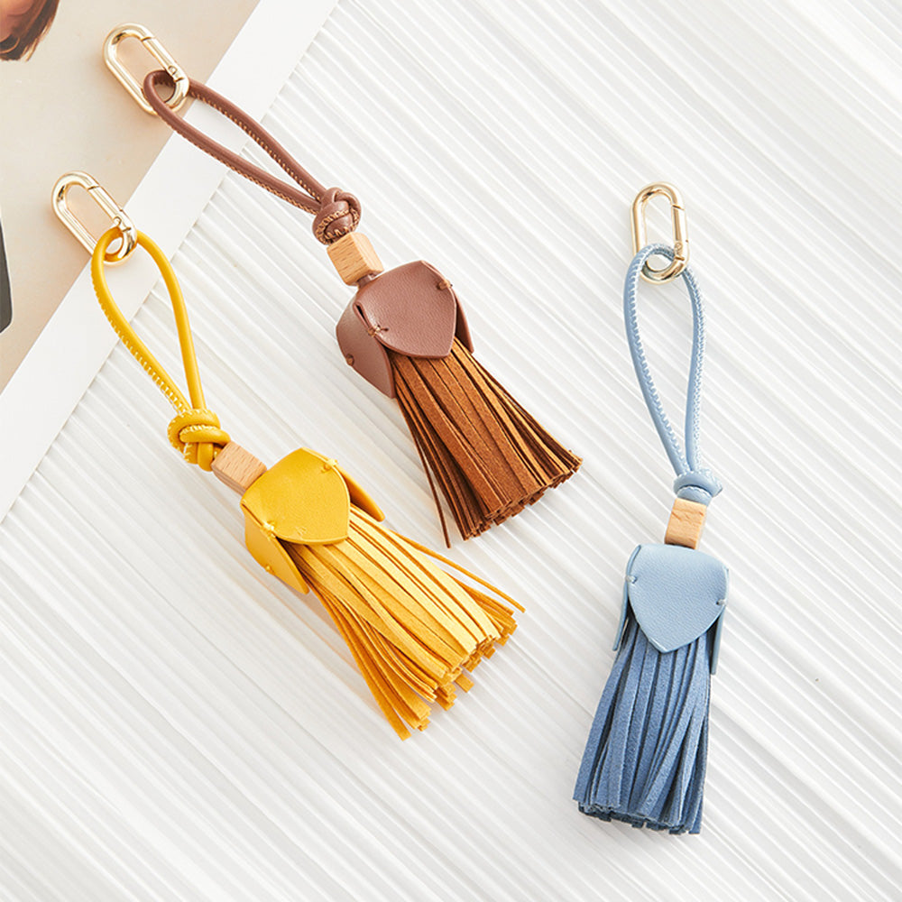 Handcrafted Genuine Leather Tassel Keychain - 20.5cm Long, High-Quality Cowhide, Premium Leather Bag Charm