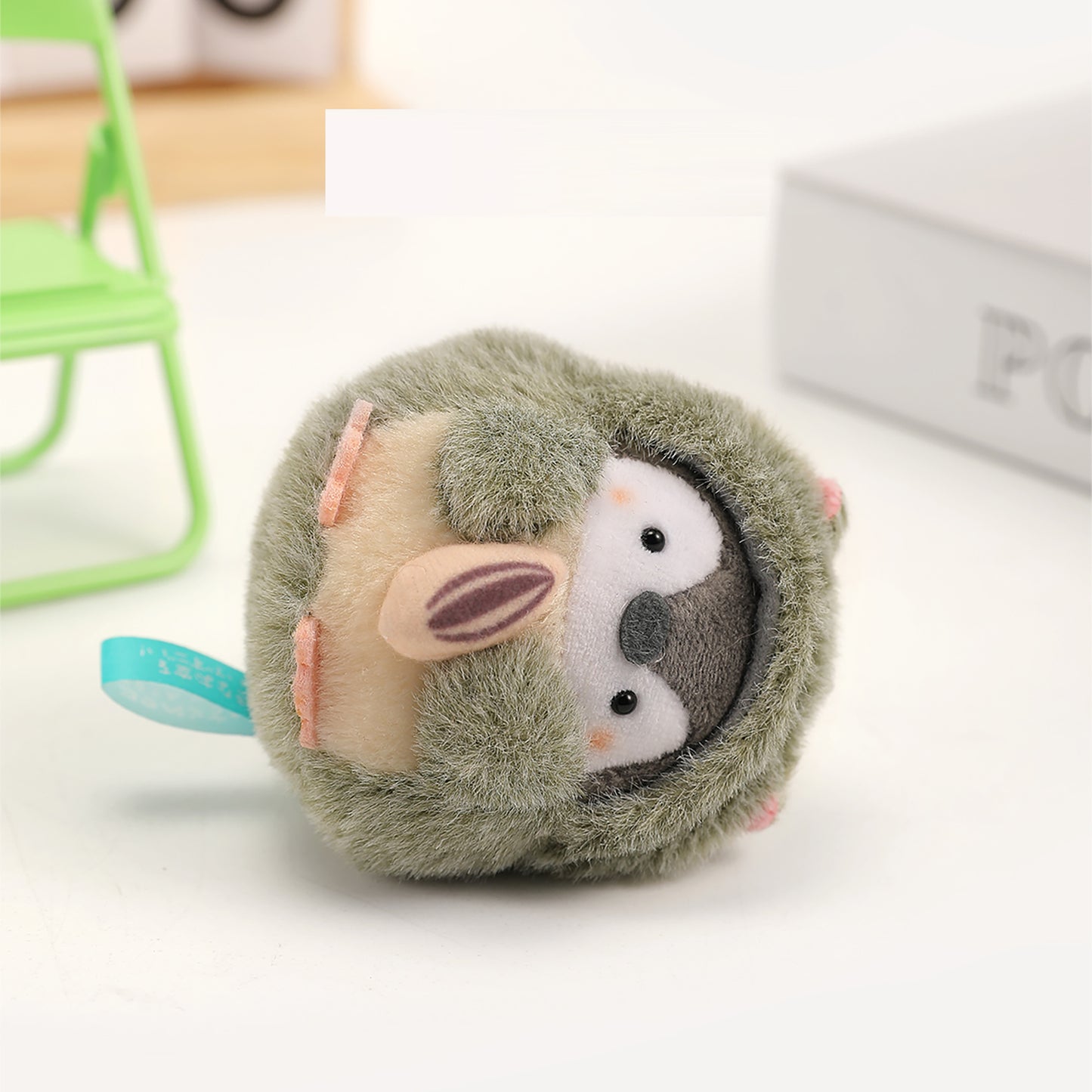 Cute little penguin plush keychain accessory for bags, plush hamster toy for backpacks, couple keychain for bags or keys