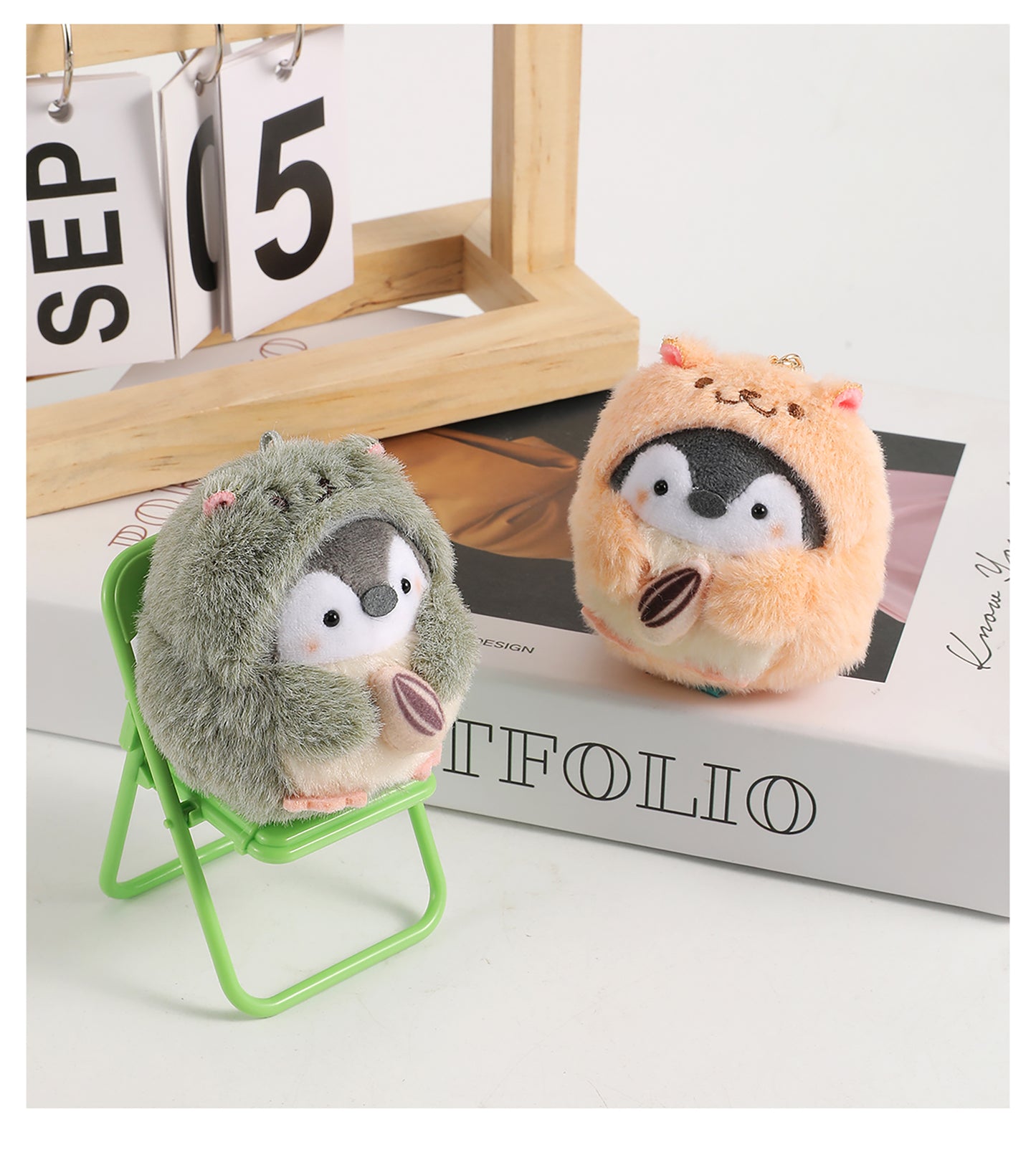 Cute little penguin plush keychain accessory for bags, plush hamster toy for backpacks, couple keychain for bags or keys