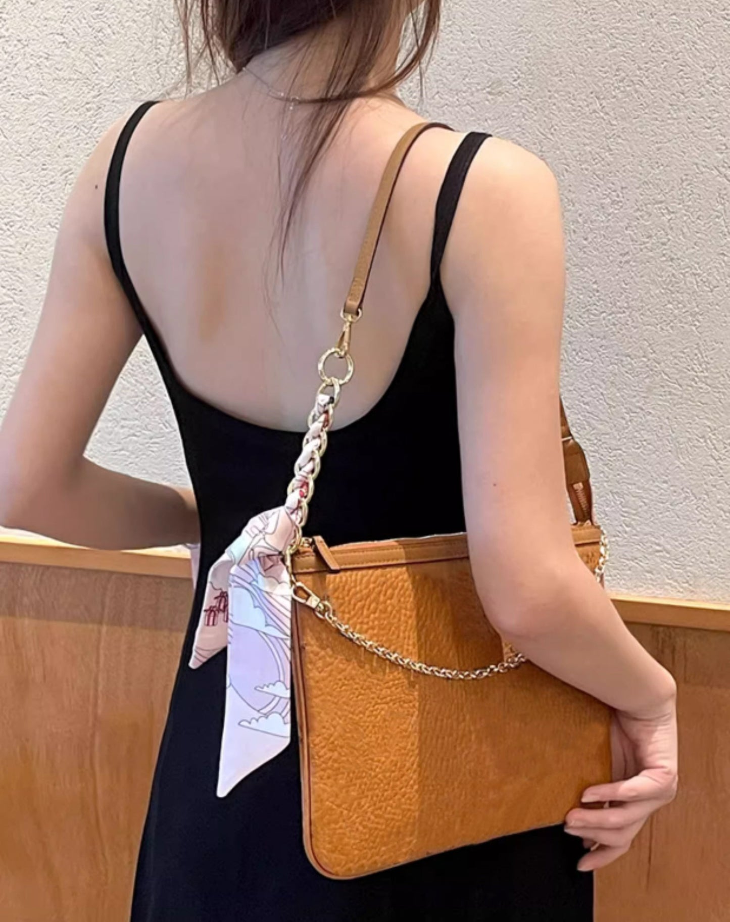 Fashion women's bag silk scarf bow pendant, clutch bag double-sided silk scarf bag charm, crossbody bag luxury accessory