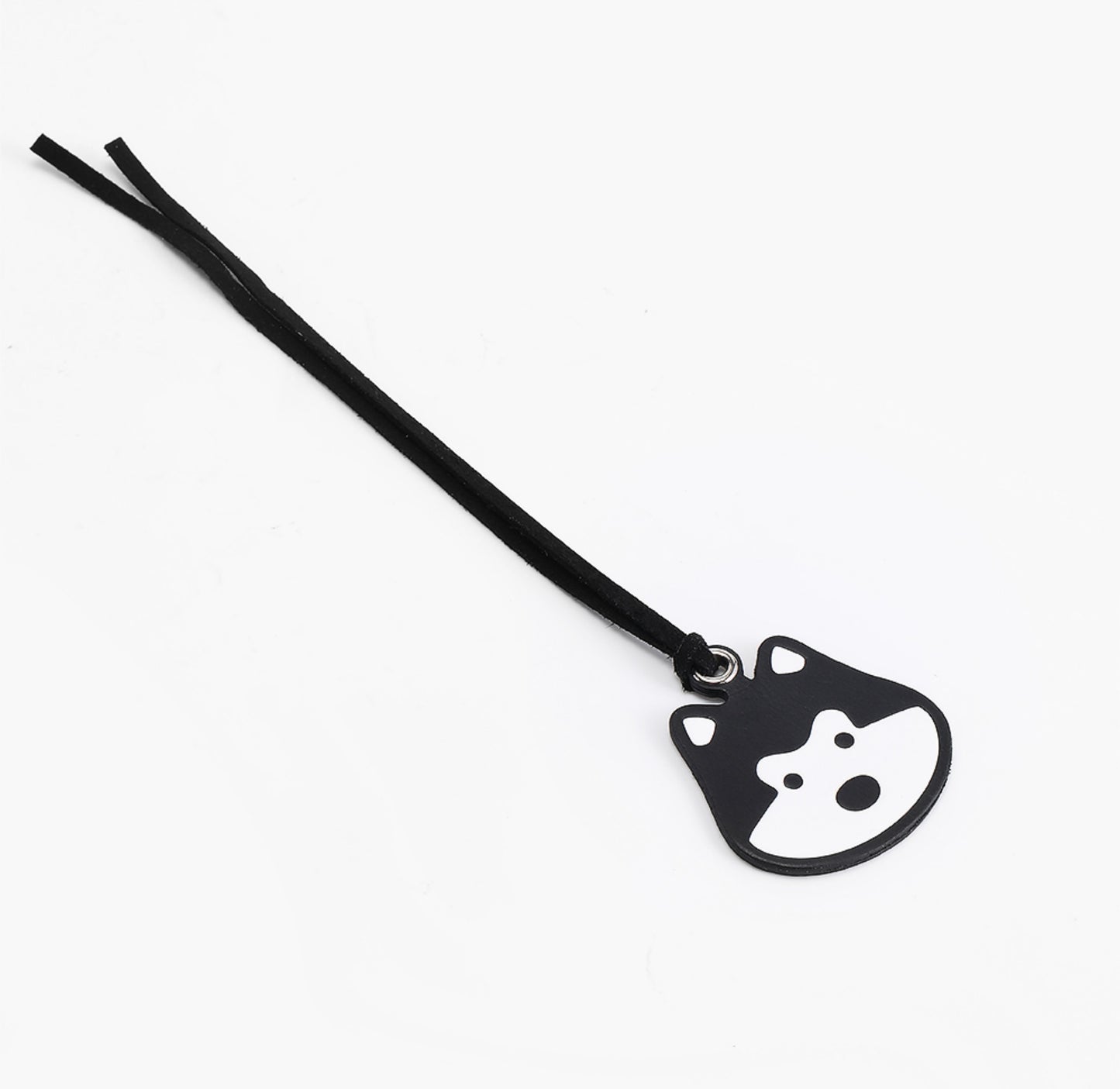 The Husky pet genuine leather pendant accessory, cowhide puppy keychain with a trendy, high-end feel