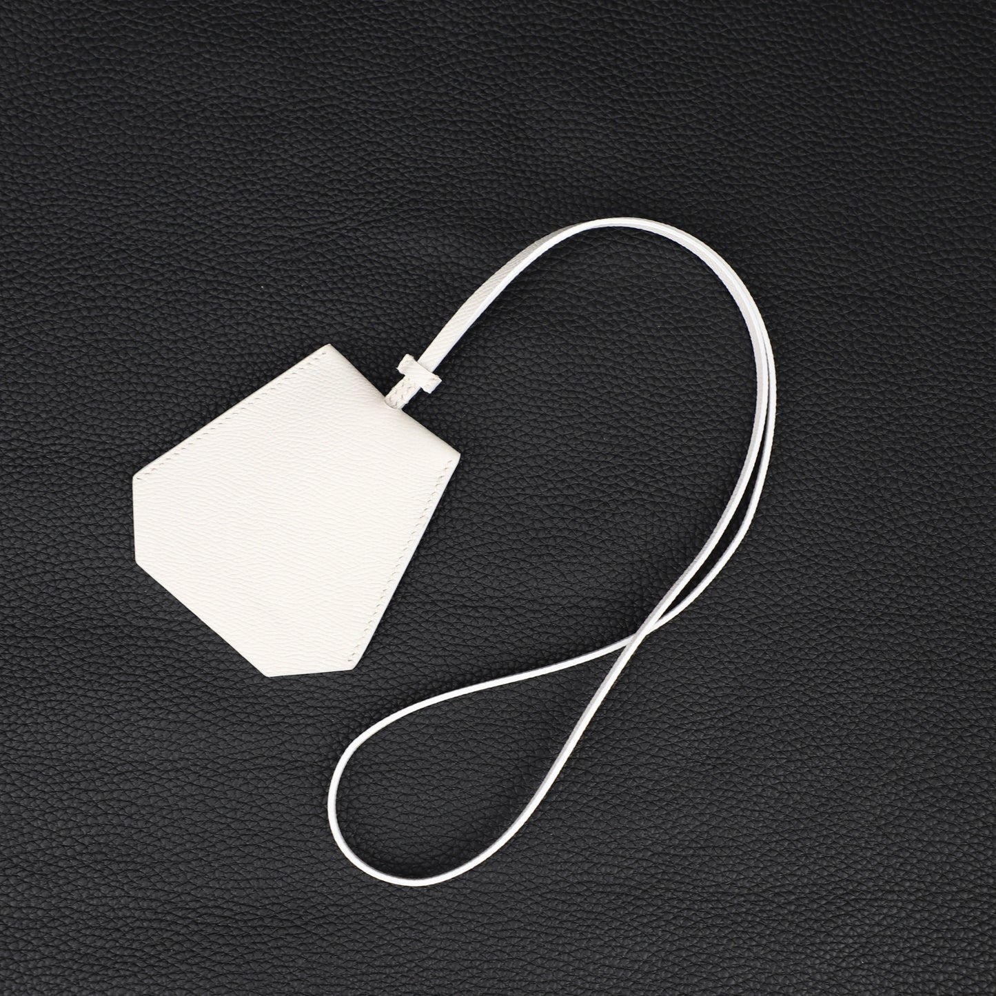 Epsom leather Kelly ring holder,Handmade the leather key ring holder,Key Clothette necklace.Clochette Key Holder Necklace Fauve