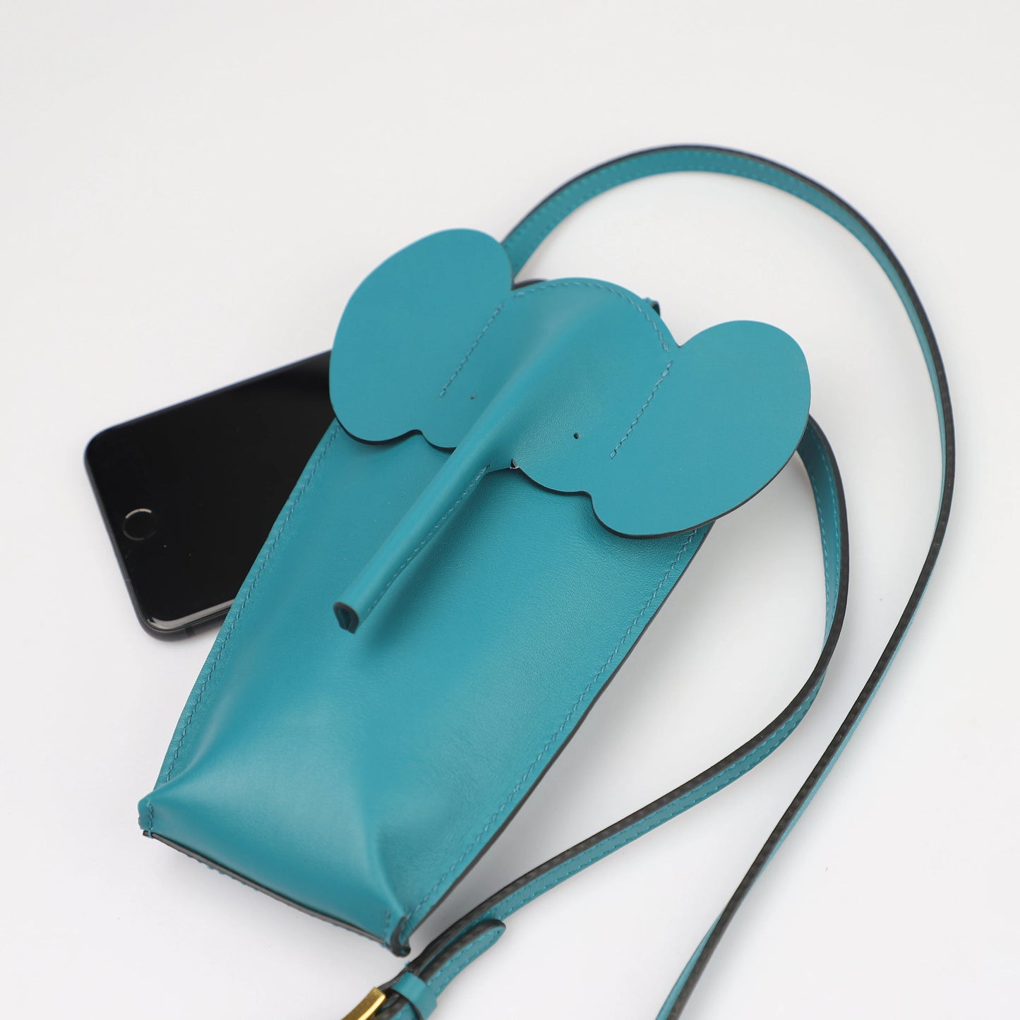 Handmade the swifte leather phone case,elephant leather Premium Phone case