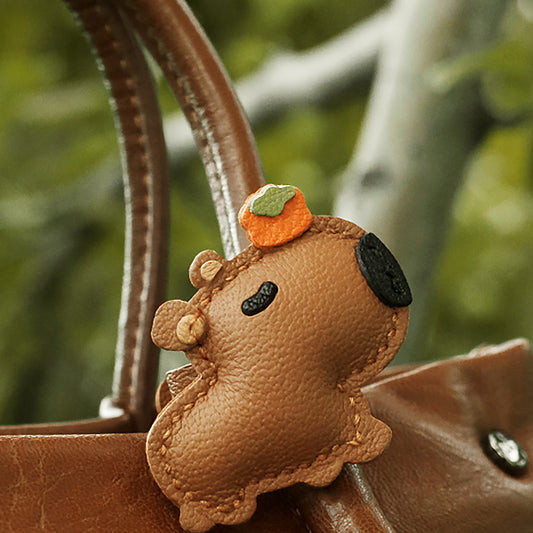 Capybara bag charm, genuine leather niche gift, cute capybara bag creative fashion pendant