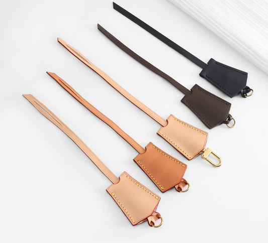 Suitable for LV Speedy charm 25, accessory 30, bag boarding luggage tag, keychain tag.