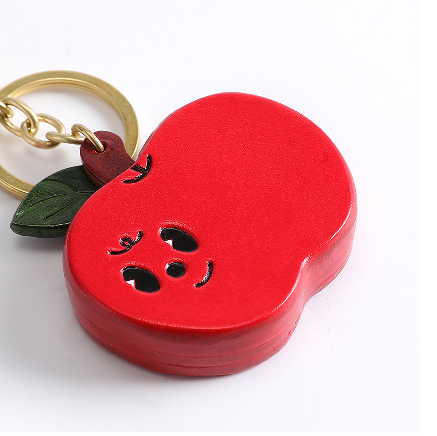 Christmas gift apple pendant, creative car keychain, high-end bag decoration with a peace apple