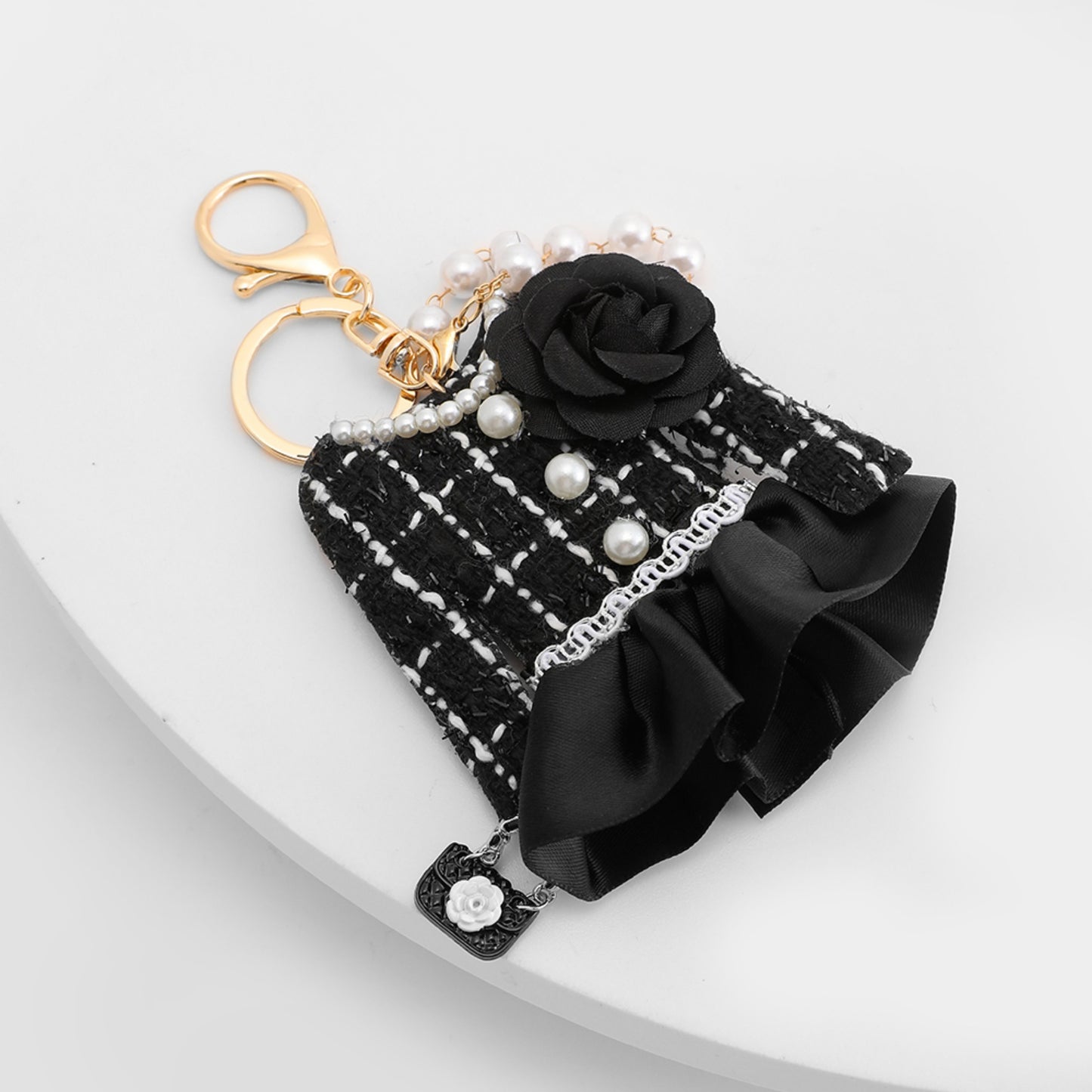 High-end skirt charm, backpack keychain, cute small accessories for women, clothing style bag pendant
