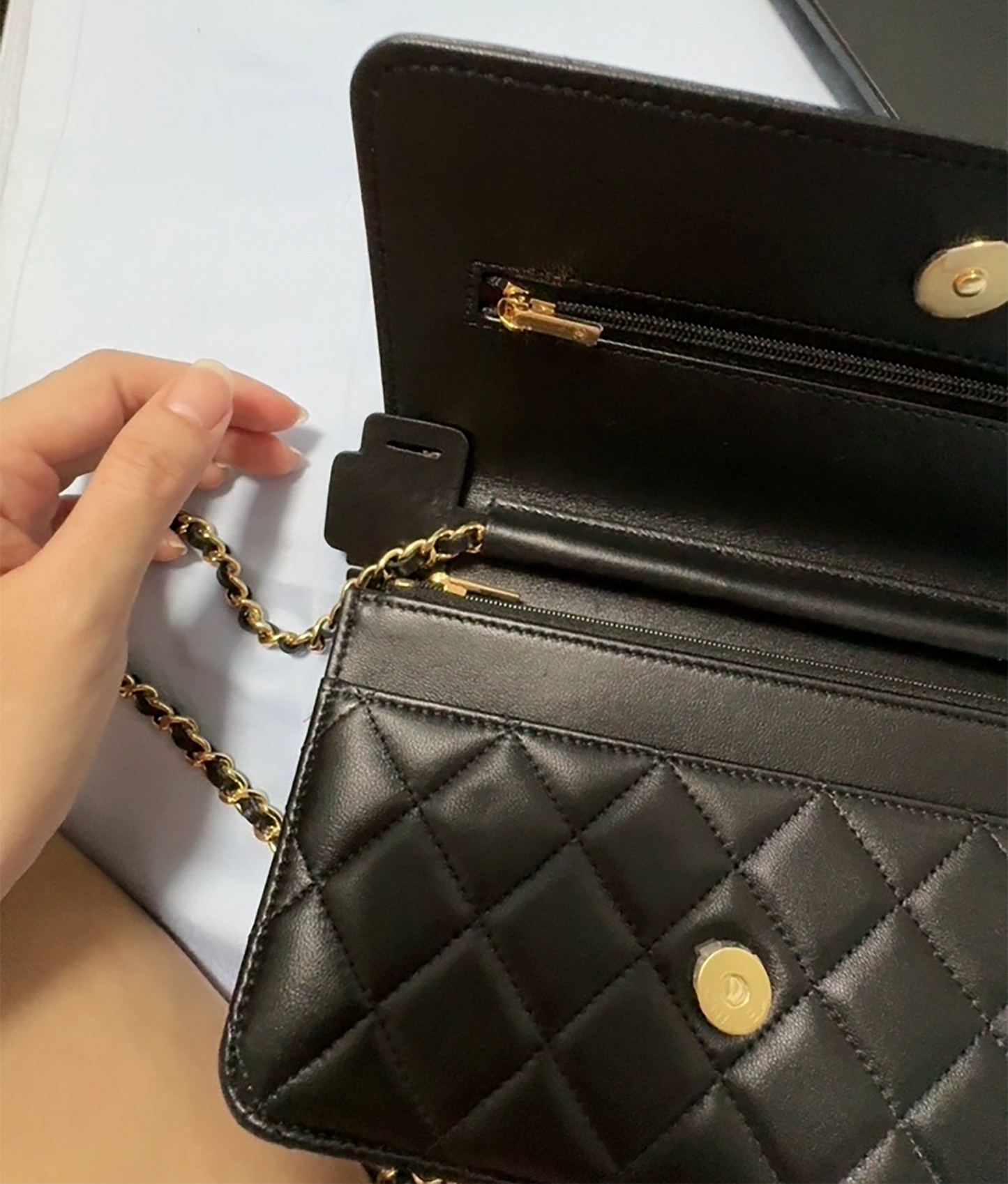 Handmade Pure Leather Anti - Abrasion Accessories in Black for All Chain - Strap Bags