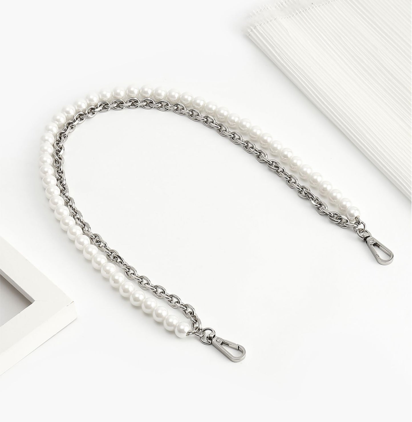 Makeup bag pearl chain accessory, short underarm chain for bag modification, metal bag chain.