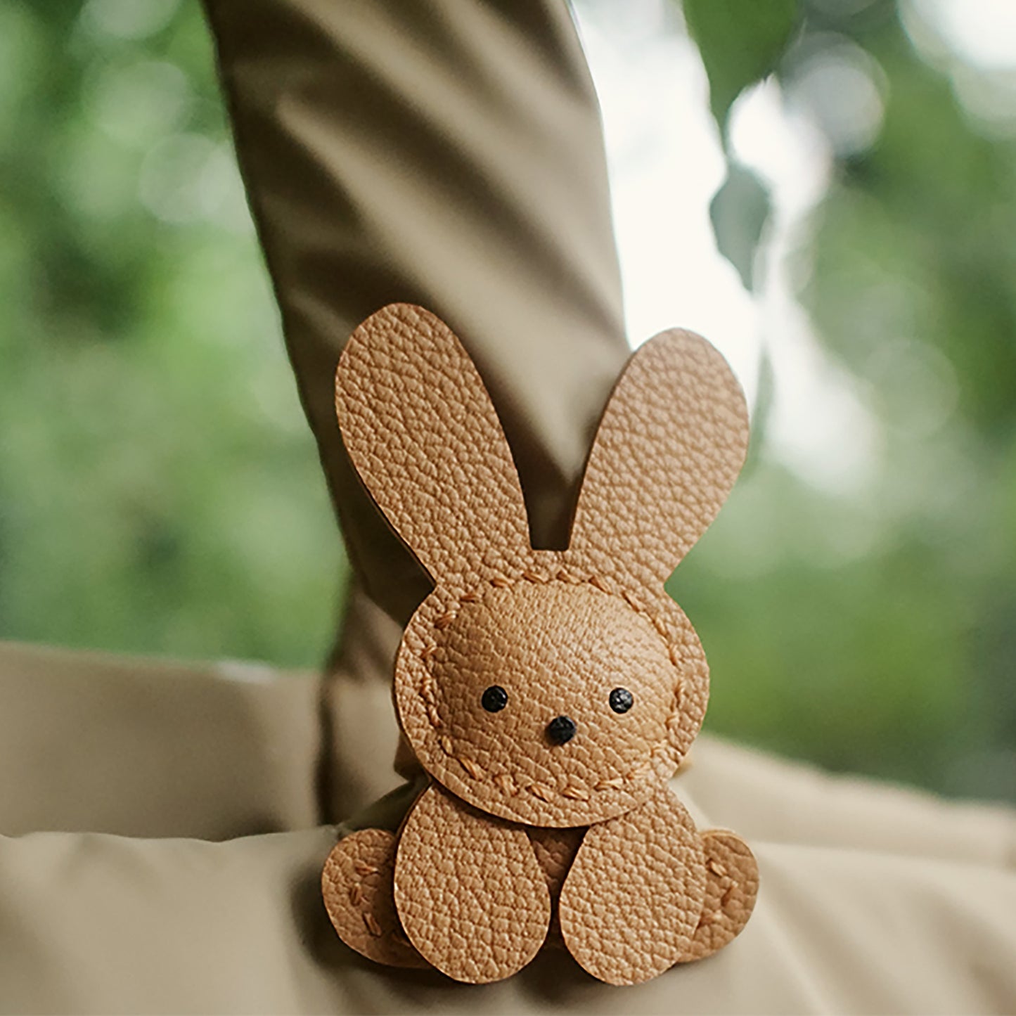 Cute Little White Rabbit Bag Charm, Genuine Leather, Niche High-End Handmade Accessory, Perfect Gift for Fashion Lovers