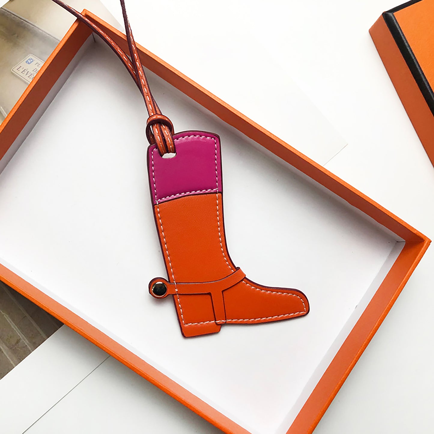 Artisanal Two-Tone Leather Bag Charm – Handmade Multi-Color Detachable Purse Accessory