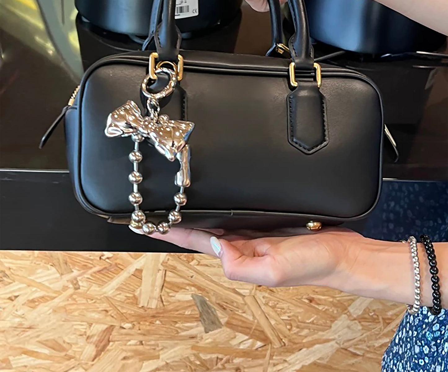 Arcadie leather bag charm, silver bow bag decoration, metal heart-shaped bead keychain