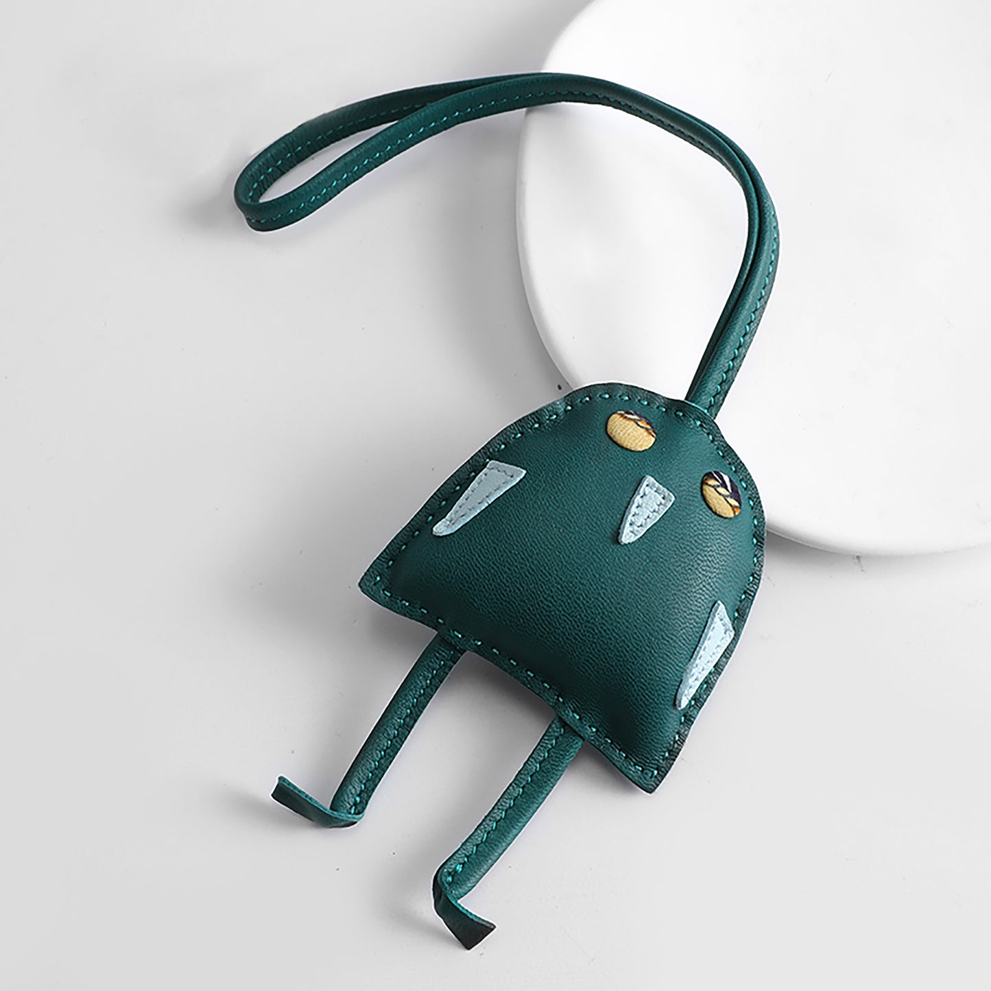 Owl Pendant, Bag Charm, Car Decoration, Light Luxury Cute Plush Doll, Genuine Leather Accessory