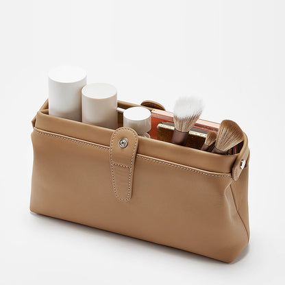Premium Leather Travel Cosmetic Bag for Women – Large Capacity, Portable Makeup Organizer & Toiletry Case, High-Quality Cowhide, Stylish & Durable