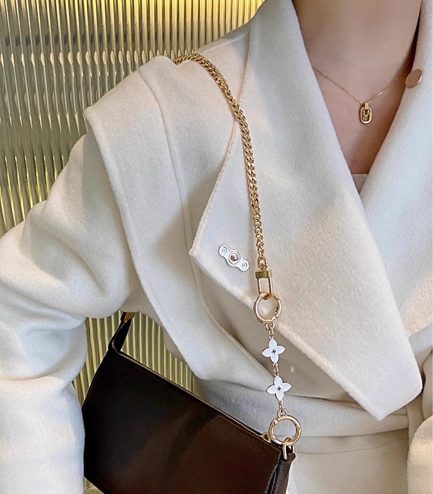 Metal Chain Extension with Four-Leaf Clover Design – Replacement Strap for Small Shoulder & Clutch Bags