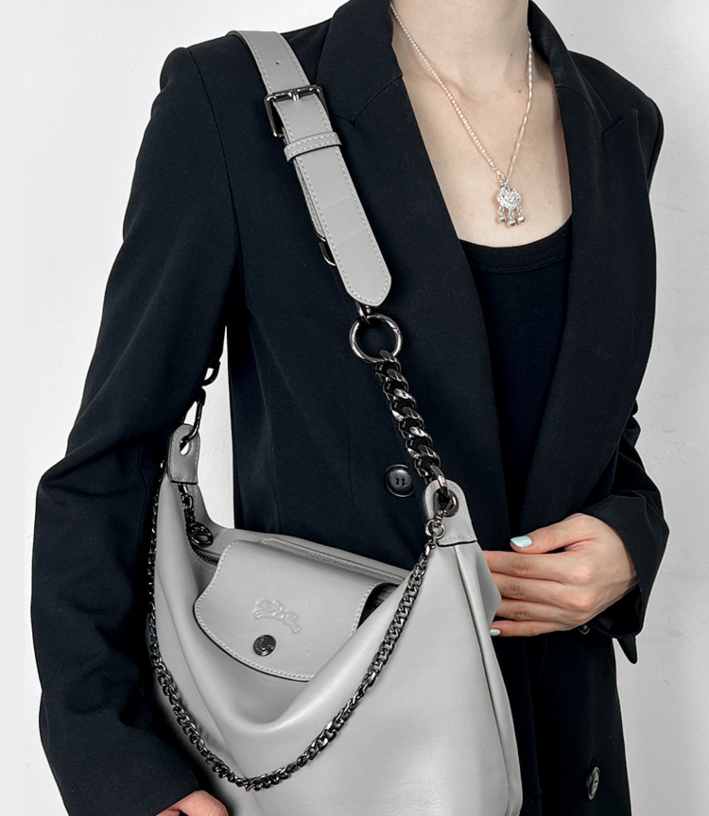 Handcrafted Metal Extension Chain for Women's Tote Bags – Underarm Bag Chain Strap, Customizable Length