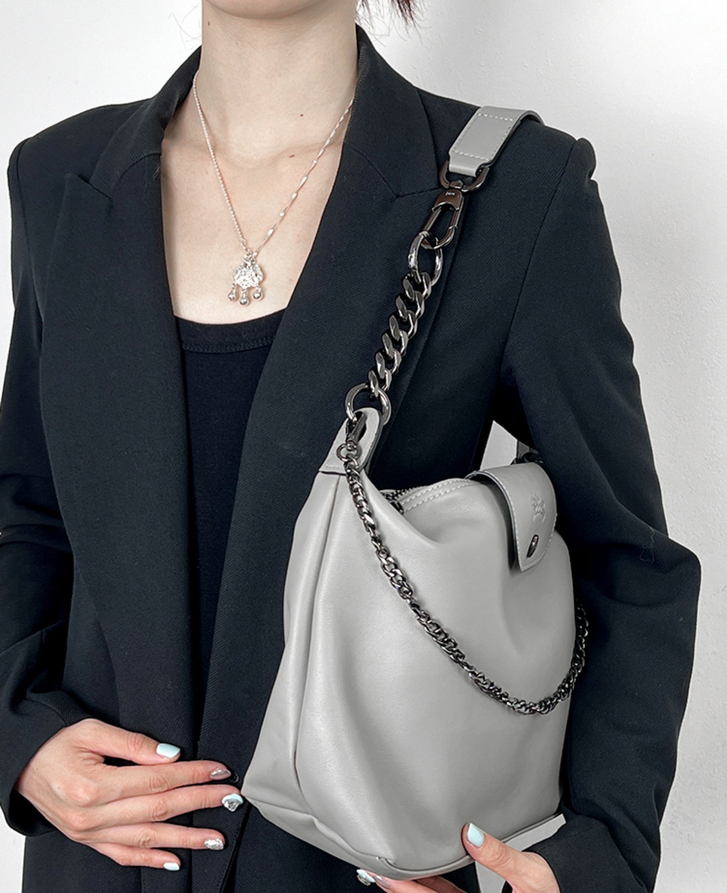 Handcrafted Metal Extension Chain for Women's Tote Bags – Underarm Bag Chain Strap, Customizable Length